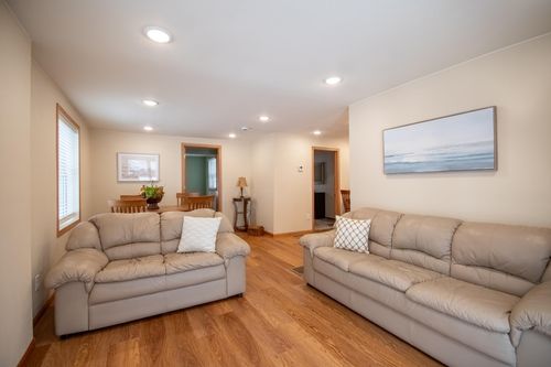 10007 Alcott Dr, Sauk Centre, MN, 56378-4692 | Card Image