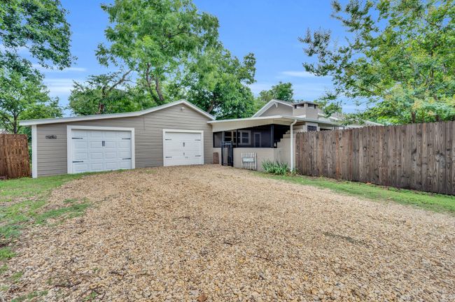 306 W Ross St, House other with 2 bedrooms, 2 bathrooms and null parking in Waxahachie TX | Image 24