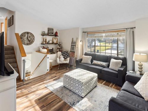 1024 E Orchard St, Belle Plaine, MN, 56011-2199 | Card Image