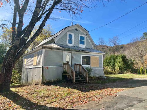71 Woodbury St, Hardwick, VT, 05843-6019 | Card Image