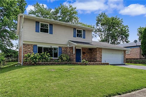 262 Cambridge Dr, Fairborn, OH, 45324-2718 | Card Image