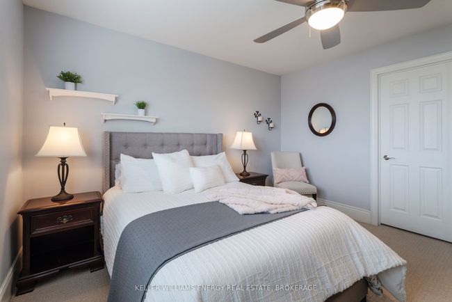 1044 Swiss Hts, House other with 4 bedrooms, 5 bathrooms and 4 parking in Oshawa ON | Image 22