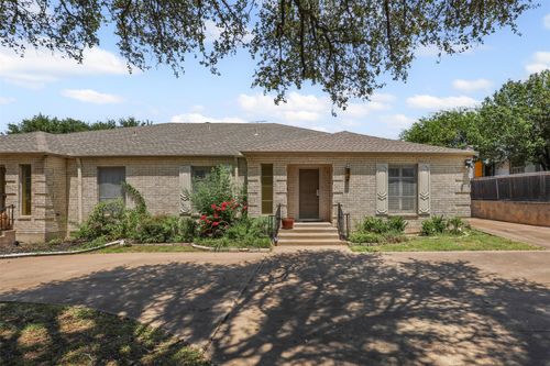 5108 Lovell Ave, Fort Worth, TX, 76107-5224 | Card Image