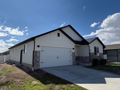 2314 E Weeping Willow Way, Eagle Mountain, UT, 84005-5253 | Card Image