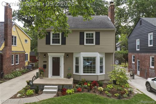 522 S Connecticut Ave, Royal Oak, MI, 48067-2927 | Card Image