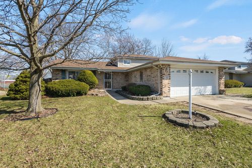 311 S Harper Ave, Glenwood, IL, 60425-2055 | Card Image