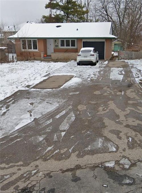 114 Doon Valley Dr, Kitchener, ON, N2P1B2 | Card Image