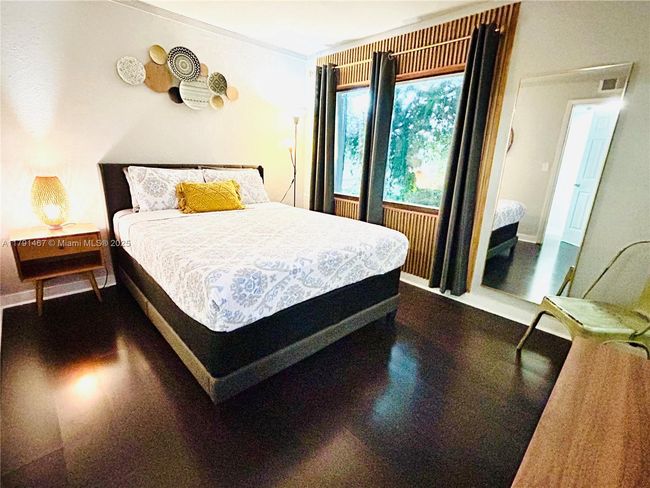 1011 - 1011 Nw 7 Th Ave, Townhouse with 2 bedrooms, 2 bathrooms and null parking in Miami FL | Image 13