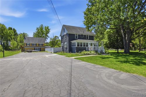 329-327-329 S Ellicott Creek Rd, Amherst, NY, 14228-2845 | Card Image