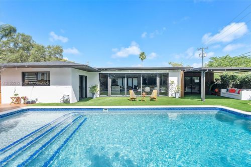 na-4000 N Circle Dr, Hollywood, FL, 33021-6726 | Card Image
