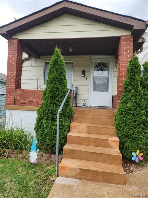 776 Zeiss Ave, Saint Louis, MO, 63125-1454 | Card Image