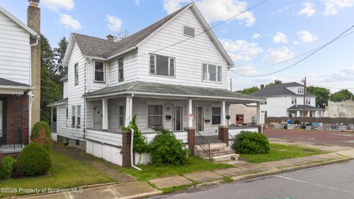 267 Main St, Dupont, PA, 18641-2061 | Card Image