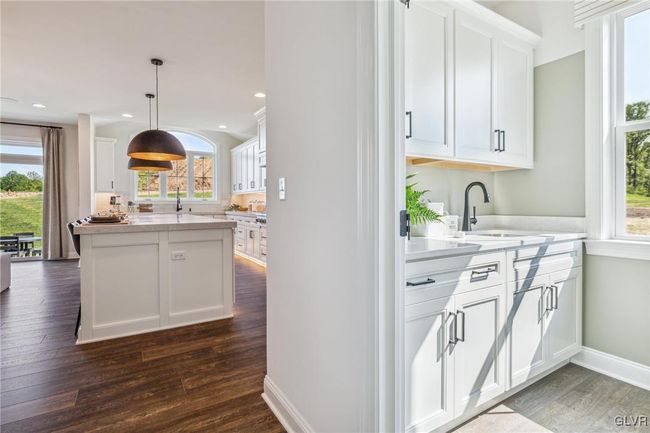 Laundry Room | Image 43