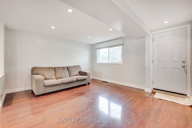 1761 Daleview Cres, House other with 4 bedrooms, 2 bathrooms and 8 parking in Cambridge ON | Image 24
