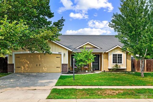 1085 N Crownhaven Way, Star, ID, 83669-5795 | Card Image