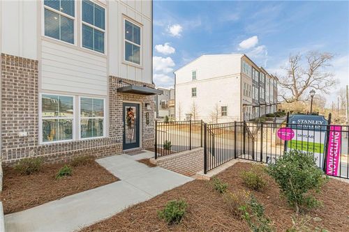 1205 Skylar Ln Se, Atlanta, GA, 30315-1982 | Card Image