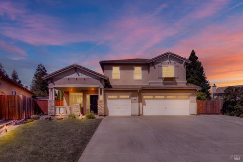 515 Kings Court, Dixon, CA, 95620 | Card Image