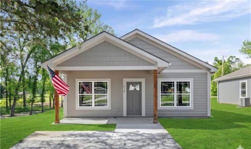 214 W 4th St, Pomona, KS, 66076-8906 | Card Image