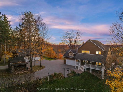 646 Moonstone Rd W, Hillsdale, ON, L0L1V0 | Card Image