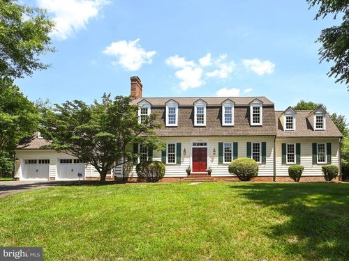 4200 Maple Tree Ct, Alexandria, VA, 22304-1035 | Card Image