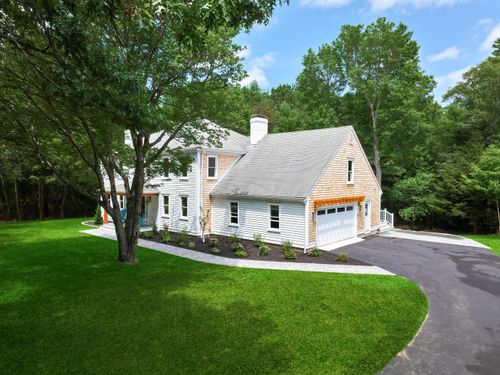7 Highfield Dr, Sandwich, MA, 02563-2916 | Card Image