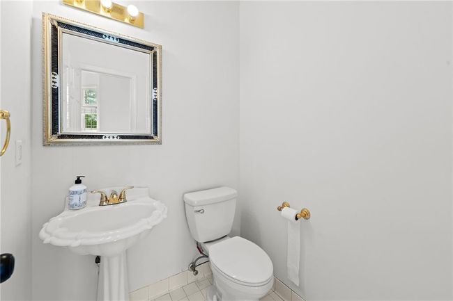 7020 Grand View Way, House other with 4 bedrooms, 3 bathrooms and null parking in Suwanee GA | Image 10