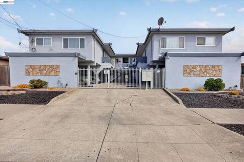 512 S 16th St, Richmond, CA, 94804-3761 | Card Image