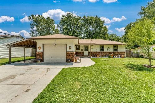 2926 S Edwards Ave, Wichita, KS, 67217-1510 | Card Image