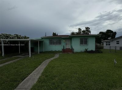 1141 W 31st St, House other with 3 bedrooms, 2 bathrooms and null parking in Hialeah FL | Image 3