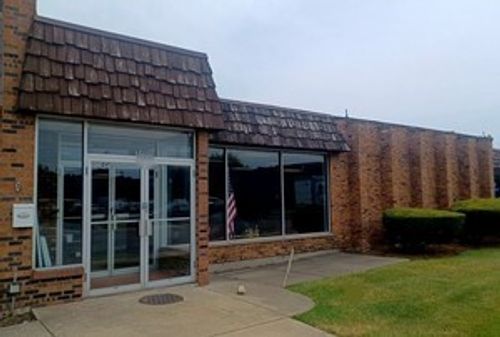 7833 Ogden Ave, Lyons, IL, 60534-1312 | Card Image