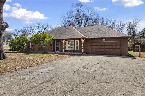 7129 E 87th St, Kansas City, MO, 64138-3908 | Card Image