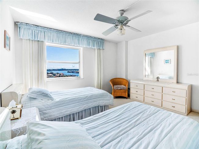 APT-1103 - 420 64 Th Ave, Condo with 2 bedrooms, 2 bathrooms and null parking in ST PETE BEACH FL | Image 4
