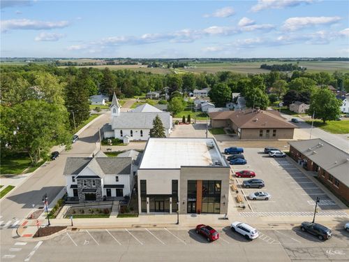 unit-1-120 W Main St, Solon, IA, 52333-9772 | Card Image