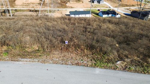 Lot 85 Rodeo Dr, Corbin, KY, 40701-8908 | Card Image
