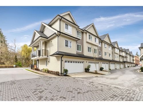 10-14285 64 Ave, Surrey, BC, V3W1Z2 | Card Image