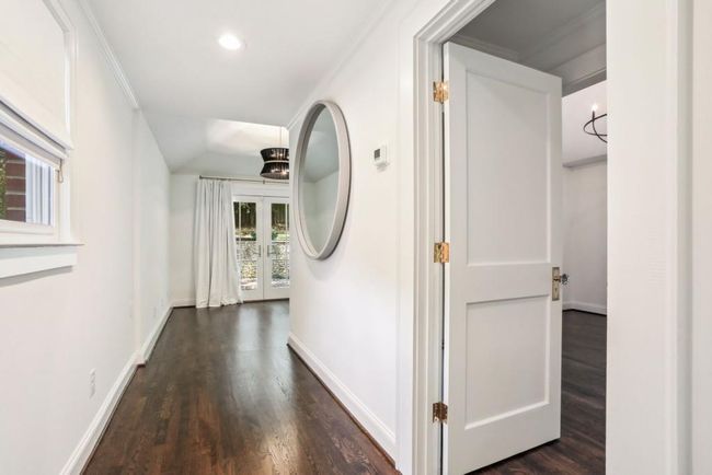2140 Fairhaven Cir Ne, House other with 3 bedrooms, 2 bathrooms and 2 parking in Atlanta GA | Image 14
