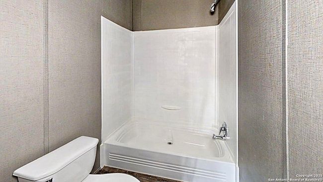 604 Wexford Dr, House other with 2 bedrooms, 3 bathrooms and null parking in Conroe TX | Image 17