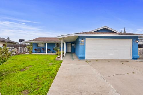 6213 Don Carlos Ave, Riverbank, CA, 95367-2801 | Card Image