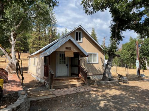 2231 Summit Creek Rd, Hayfork, CA, 96041 | Card Image