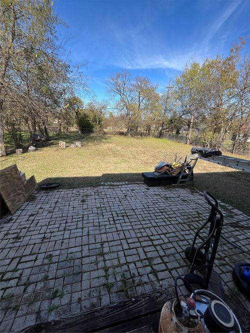 6657 Onyx Dr N, North Richland Hills, TX, 76180-8751 | Card Image