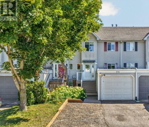 570 John Street S, Gravenhurst (Muskoka (S)), ON, P1P1J9 | Card Image