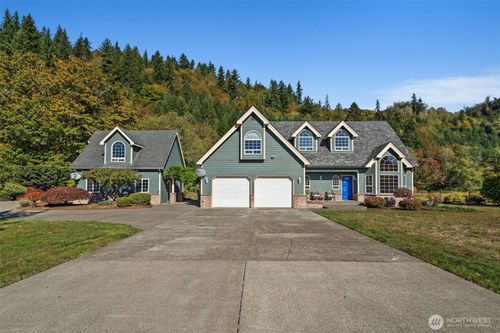125 Mill Creek Rd, Raymond, WA, 98577-9375 | Card Image