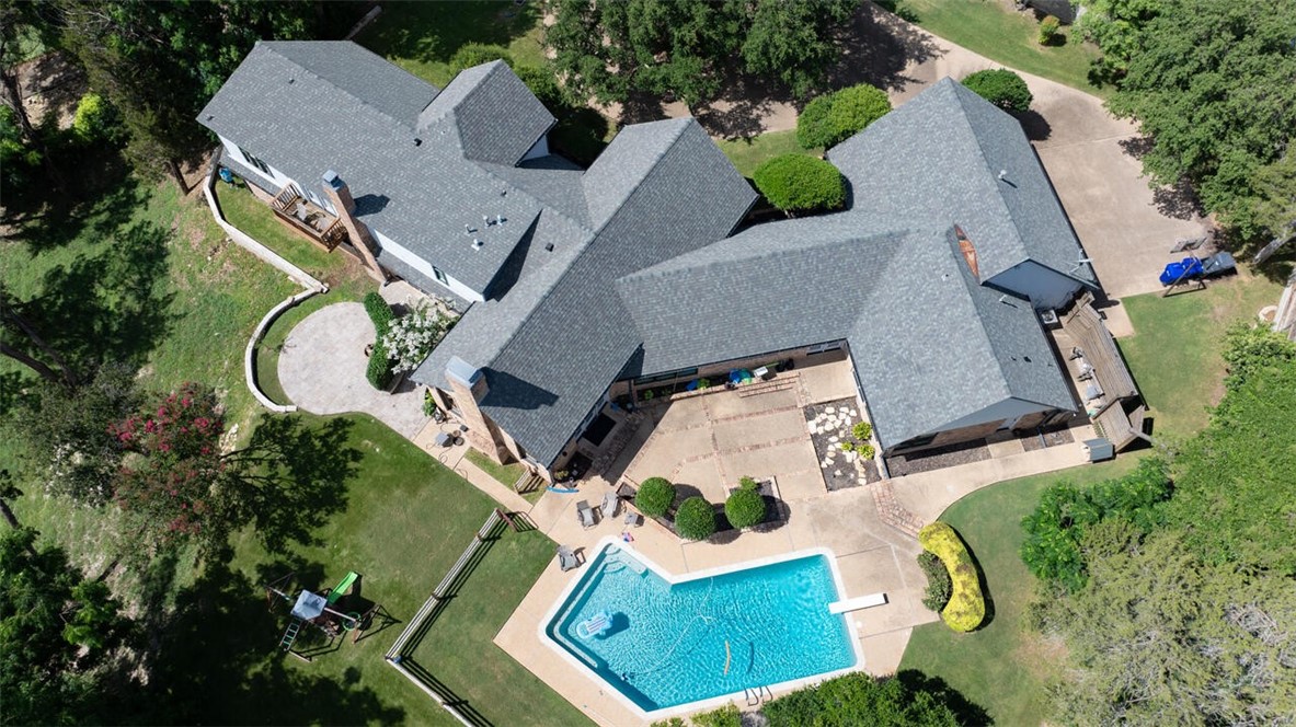 Deerwood Dr, Waco, TX 76710