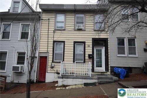 26 N 7th St, EASTON, PA, 18042-3472 | Card Image