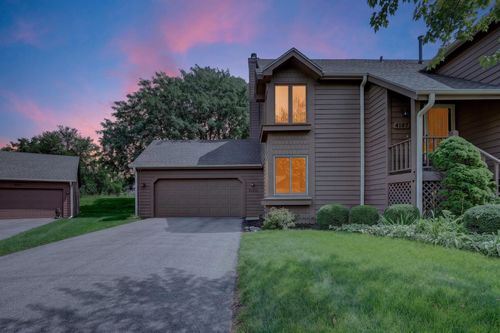4185 Tumbleweed Trl, Loves Park, IL, 61111-7057 | Card Image