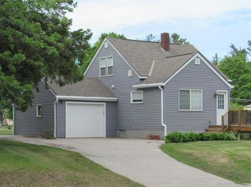 907 Folz Boulevard, Moose Lake, MN, 55767 | Card Image