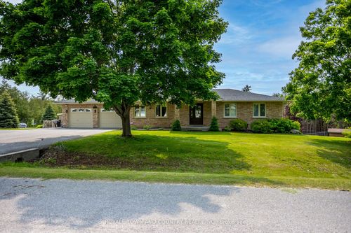 1734 Barton Dr, Lakefield, ON, K0L2H0 | Card Image