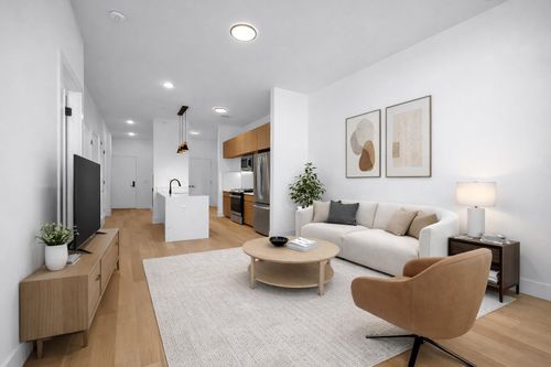 ph505-649 38th St, Union City, NJ, 07087-2518 | Card Image