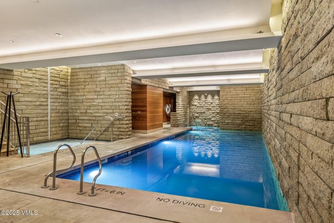 C - 141 E Meadow Dr, Condo with 2 bedrooms, 3 bathrooms and 1 parking in Vail CO | Image 31