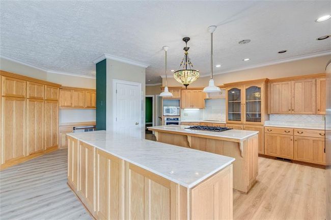 701 Sunshine Rd, House other with 5 bedrooms, 5 bathrooms and 8 parking in Toccoa GA | Image 9